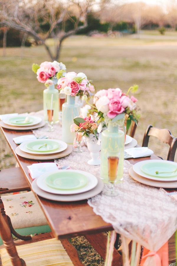 whimsical-coral-and-mint-wedding
