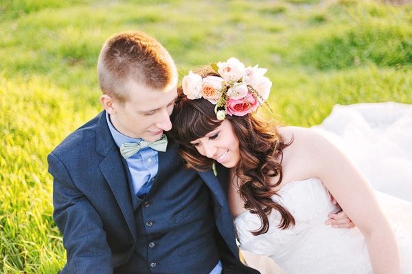 whimsical-coral-and-mint-wedding