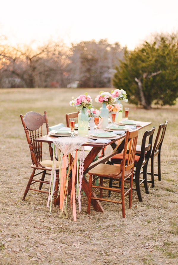 whimsical-coral-and-mint-wedding