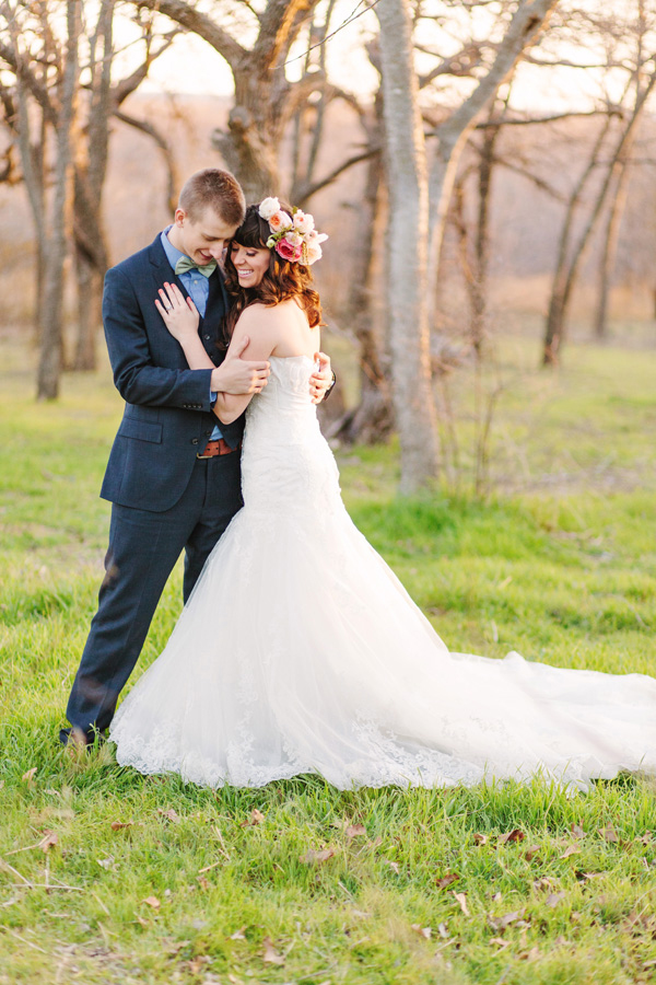 whimsical-coral-and-mint-wedding