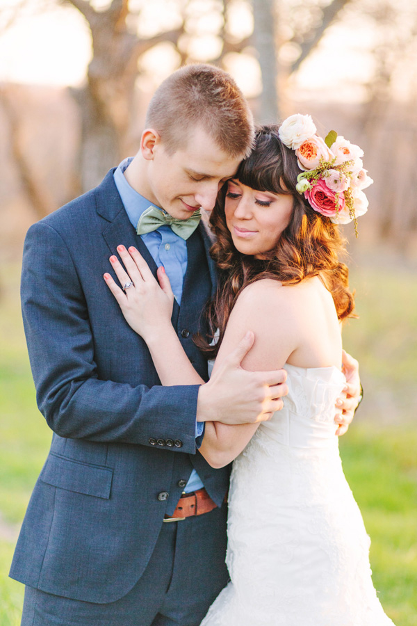 whimsical-coral-and-mint-wedding