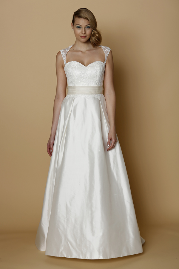 alyne-by-rita-vinieris-ss-2014-bridal