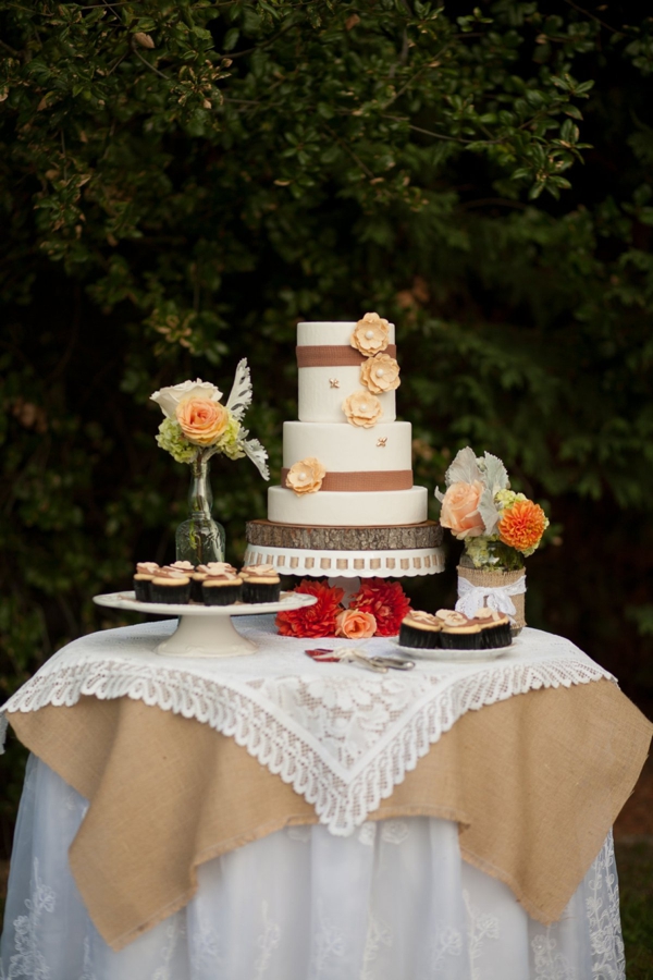 burlap-and-lace-wedding-ideas