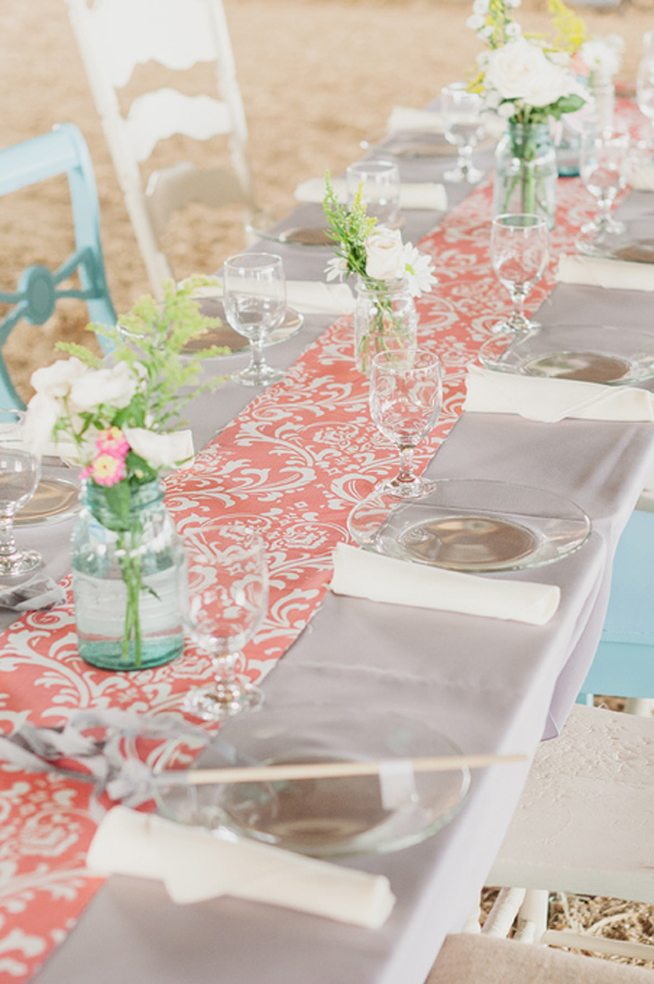 chic-dairy-farm-wedding-in-pink-and-gray