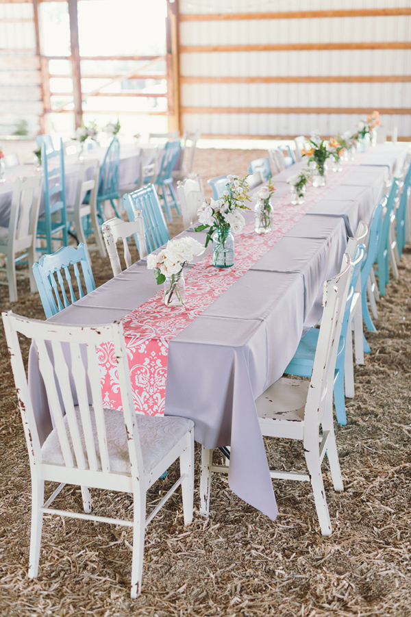 chic-dairy-farm-wedding-in-pink-and-gray