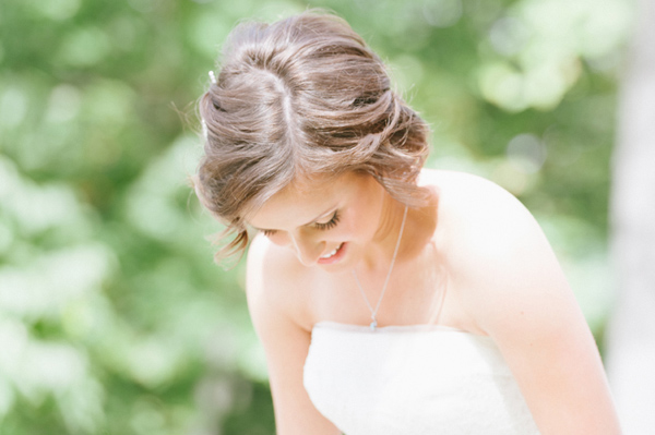 chic-dairy-farm-wedding-in-pink-and-gray