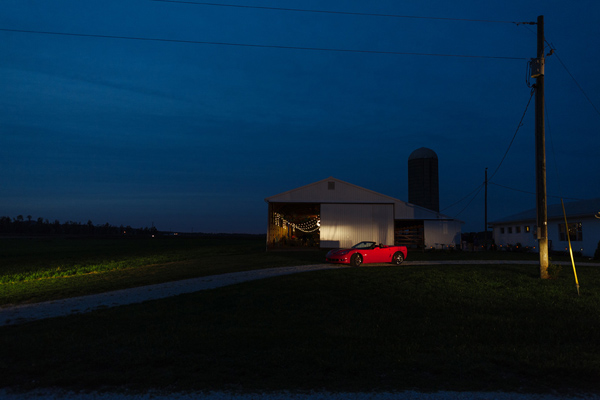 chic-dairy-farm-wedding-in-pink-and-gray
