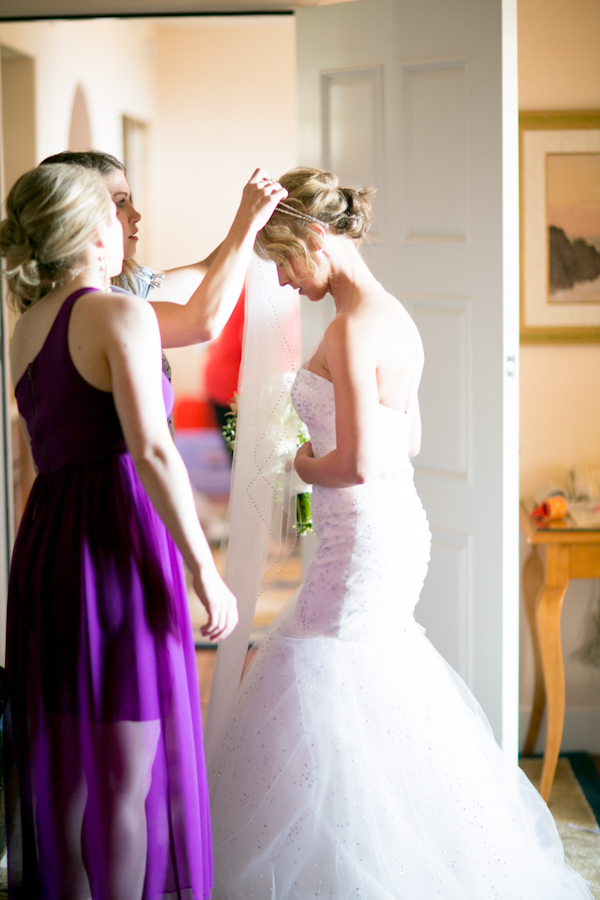 colorful-coastal-destination-wedding