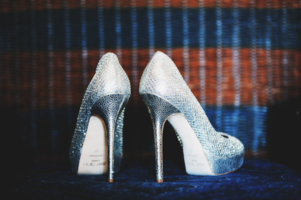 colorful-coastal-destination-wedding