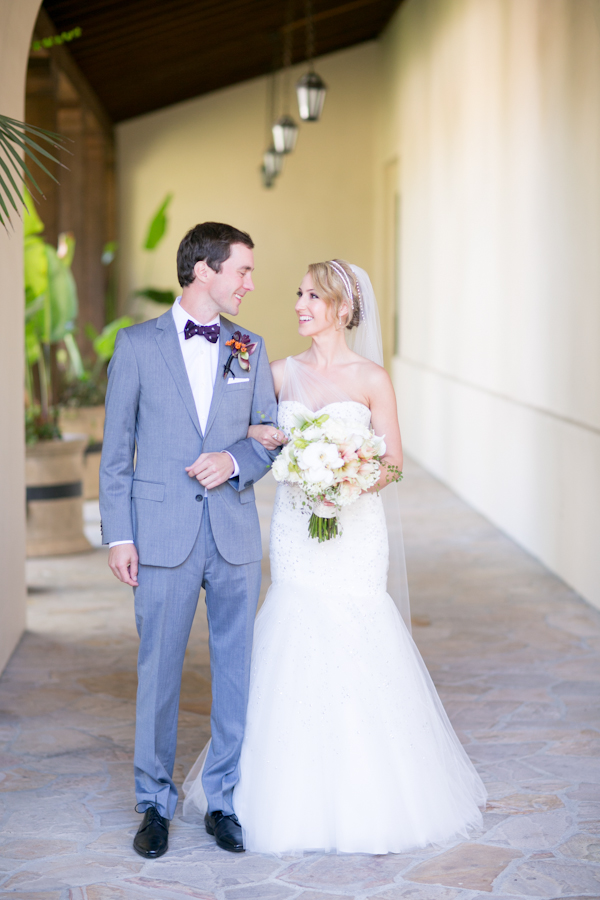 colorful-coastal-destination-wedding