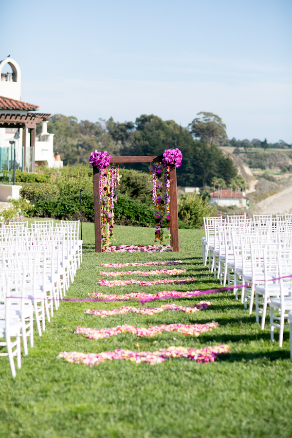colorful-coastal-destination-wedding
