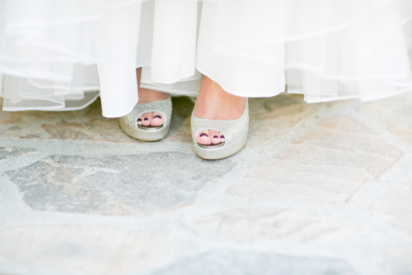 colorful-coastal-destination-wedding