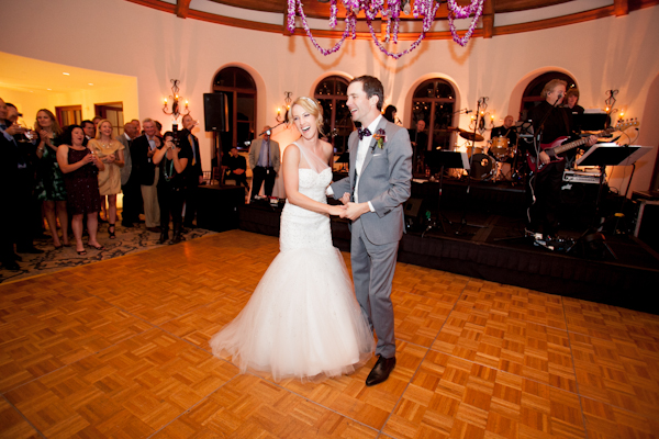 colorful-coastal-destination-wedding