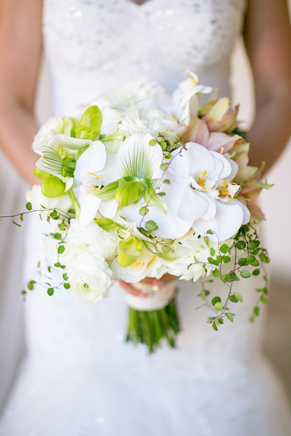 colorful-coastal-destination-wedding