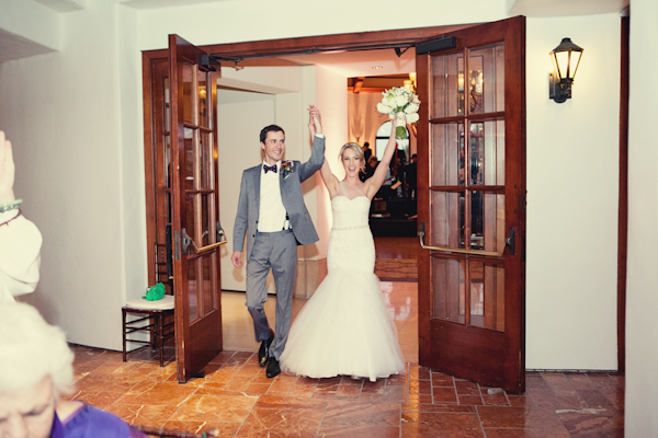 colorful-coastal-destination-wedding