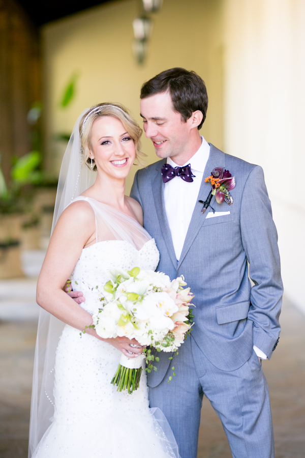 colorful-coastal-destination-wedding