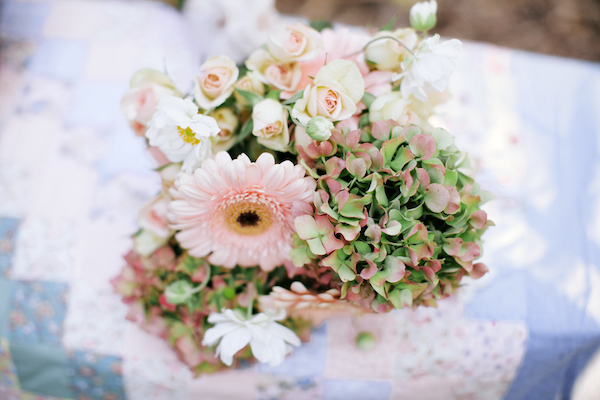 colorful-diy-backyard-wedding