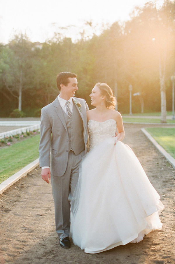 elegant-pink-and-gold-wedding-ideas