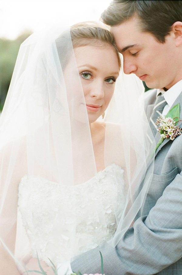 elegant-pink-and-gold-wedding-ideas