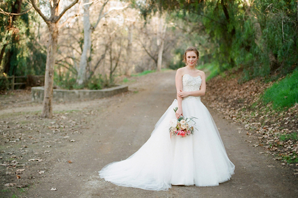 elegant-pink-and-gold-wedding-ideas
