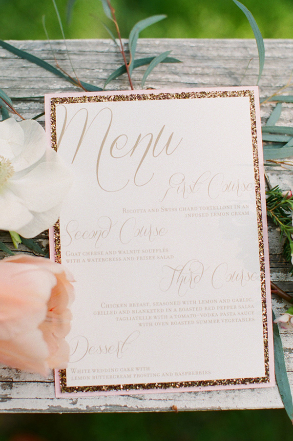 elegant-pink-and-gold-wedding-ideas