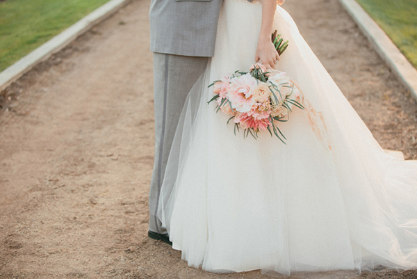 elegant-pink-and-gold-wedding-ideas