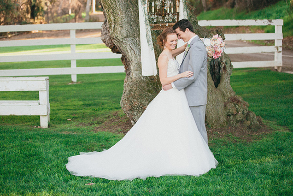 elegant-pink-and-gold-wedding-ideas