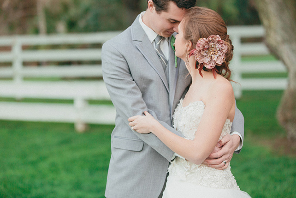 elegant-pink-and-gold-wedding-ideas