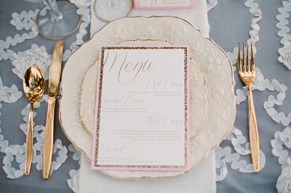 elegant-pink-and-gold-wedding-ideas