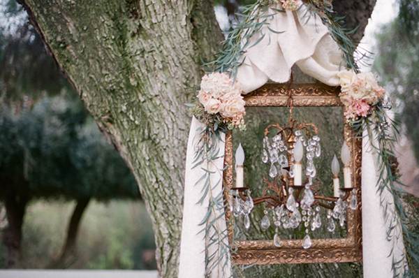 elegant-pink-and-gold-wedding-ideas