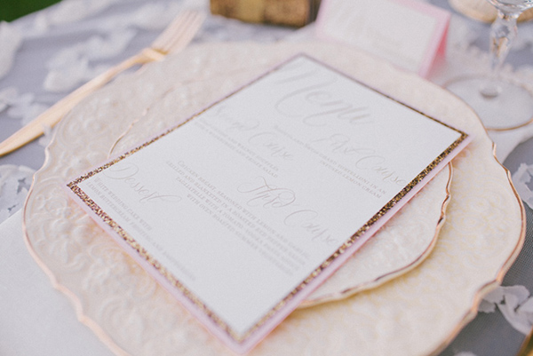 elegant-pink-and-gold-wedding-ideas
