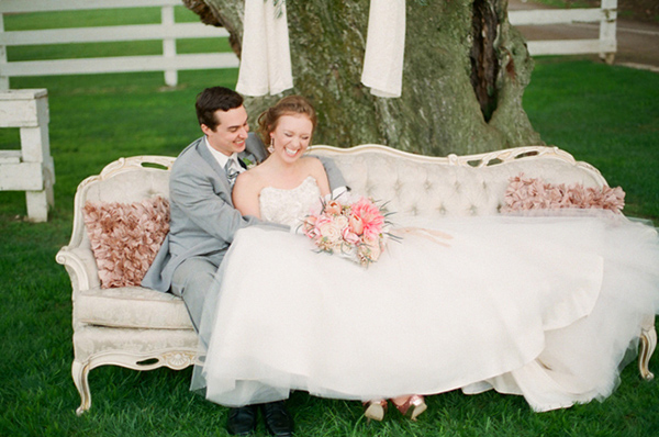 elegant-pink-and-gold-wedding-ideas