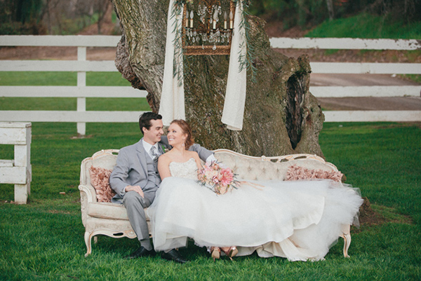 elegant-pink-and-gold-wedding-ideas