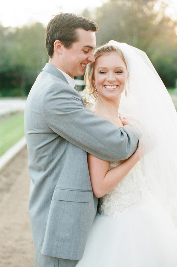 elegant-pink-and-gold-wedding-ideas