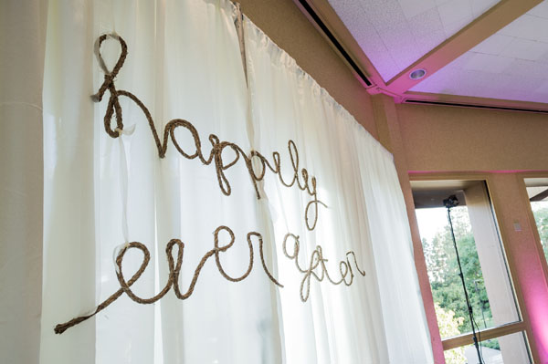 fairytale-disneyland-wedding