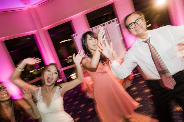 fairytale-disneyland-wedding