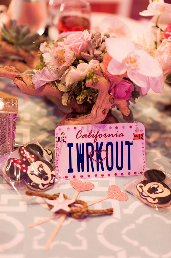 fairytale-disneyland-wedding