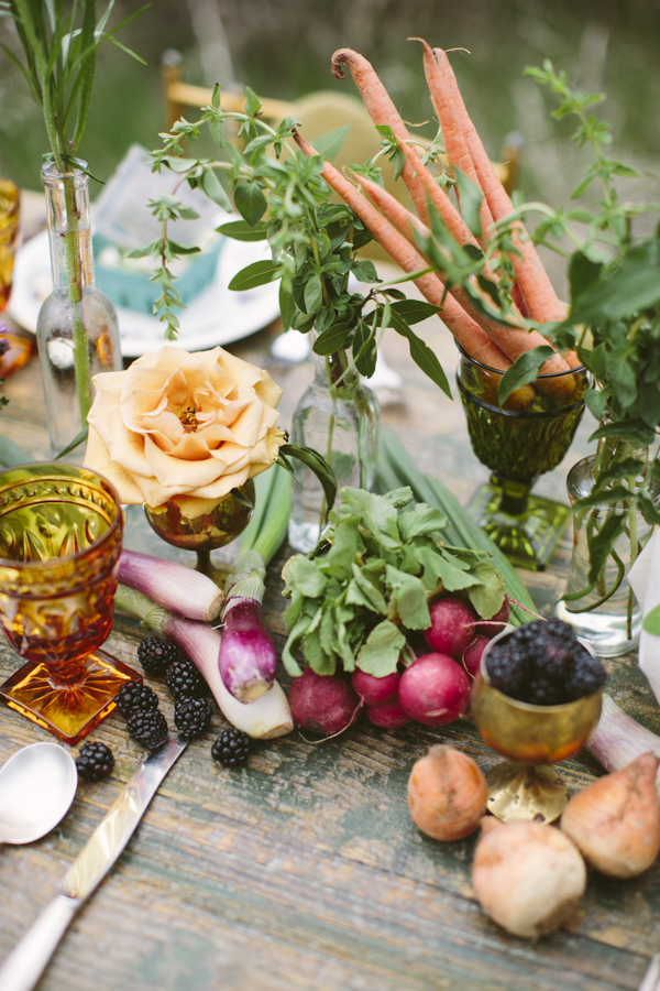 farm-wedding-inspiration-at-moon