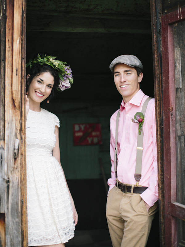 farm-wedding-inspiration-at-moon
