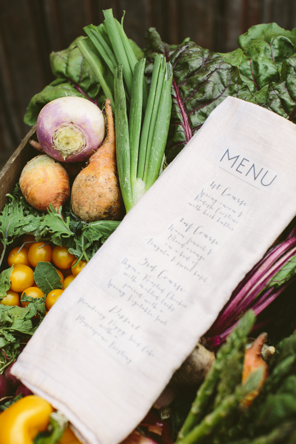 farm-wedding-inspiration-at-moon
