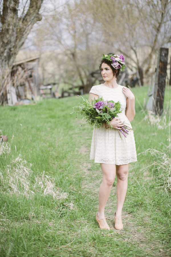 farm-wedding-inspiration-at-moon