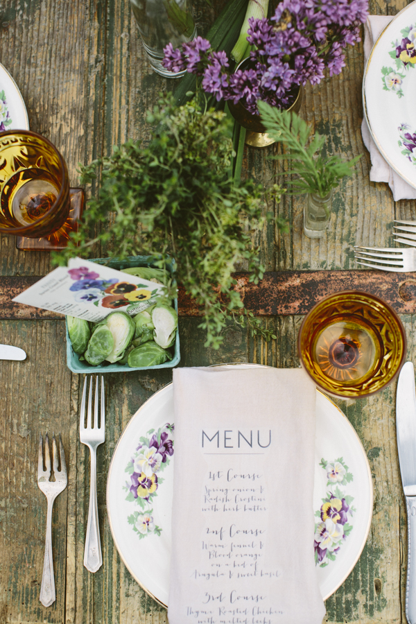 farm-wedding-inspiration-at-moon