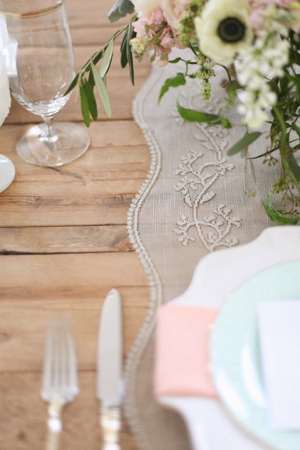 peach-and-mint-wedding-ideas