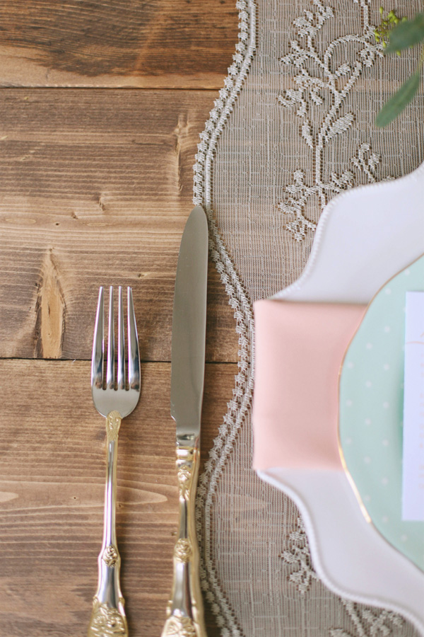 peach-and-mint-wedding-ideas