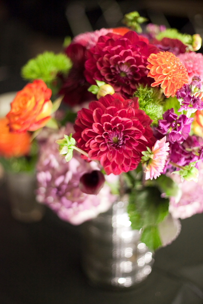 posh-wedding-filled-with-bright-colors