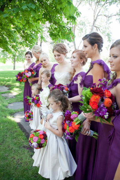 posh-wedding-filled-with-bright-colors