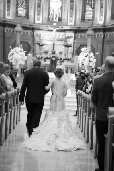 posh-wedding-filled-with-bright-colors