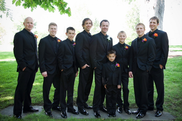 posh-wedding-filled-with-bright-colors