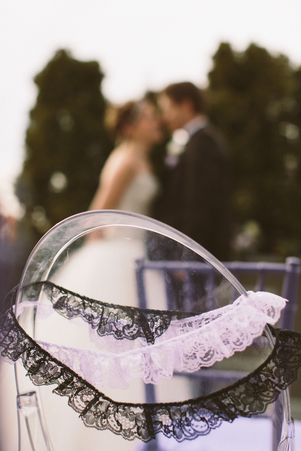 romantic-winter-rooftop-wedding-ideas