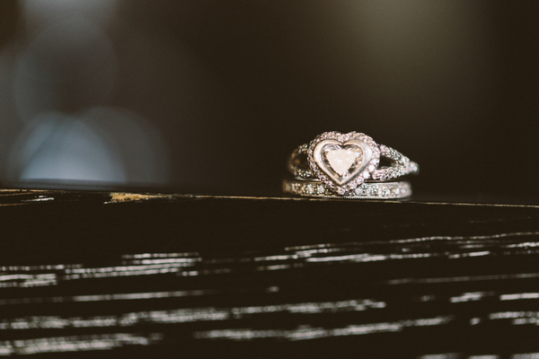 romantic-winter-rooftop-wedding-ideas